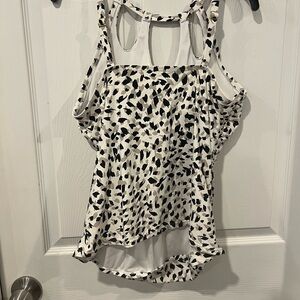 Stylish Black and White Women's Top